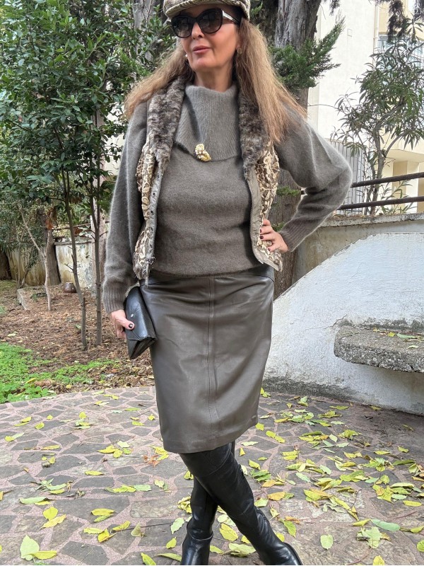 Biba Suni Kürk ve Dantel Detaylı Yelek