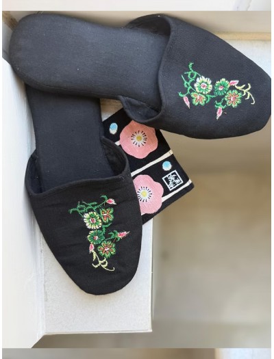 Vintage Made in Japan Nakışlı Terlik