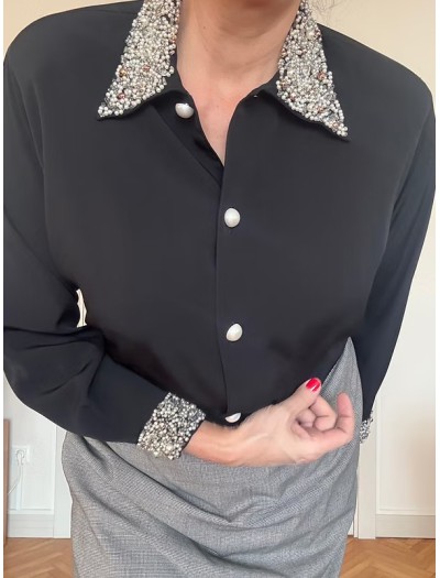 Vintage Yaka ve Kolları İnci İşlemeli Gömlek