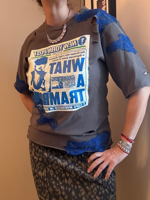 Design (Korean) Sweatshirt