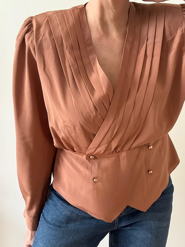 Vintage 80 Gold Düğmeli Vatkalı Bluz