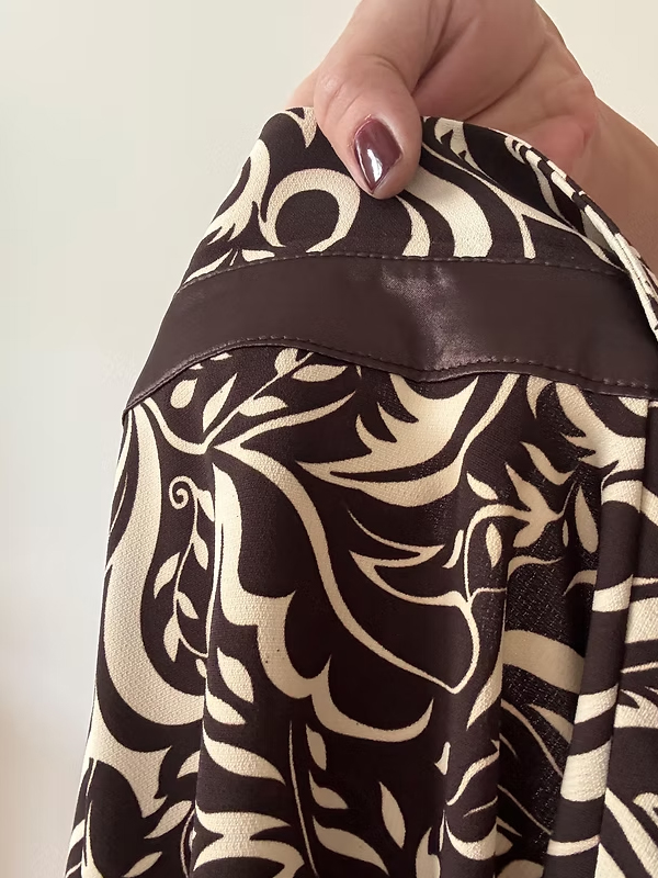 Vintage Taş Düğmeli Gömlek