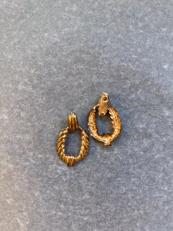 Vintage Gold Burgu Küpe